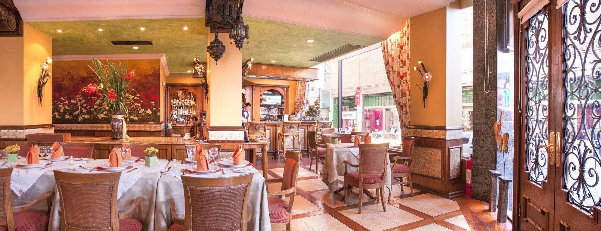Hotel Las Margaritas Asuncion Exterior photo